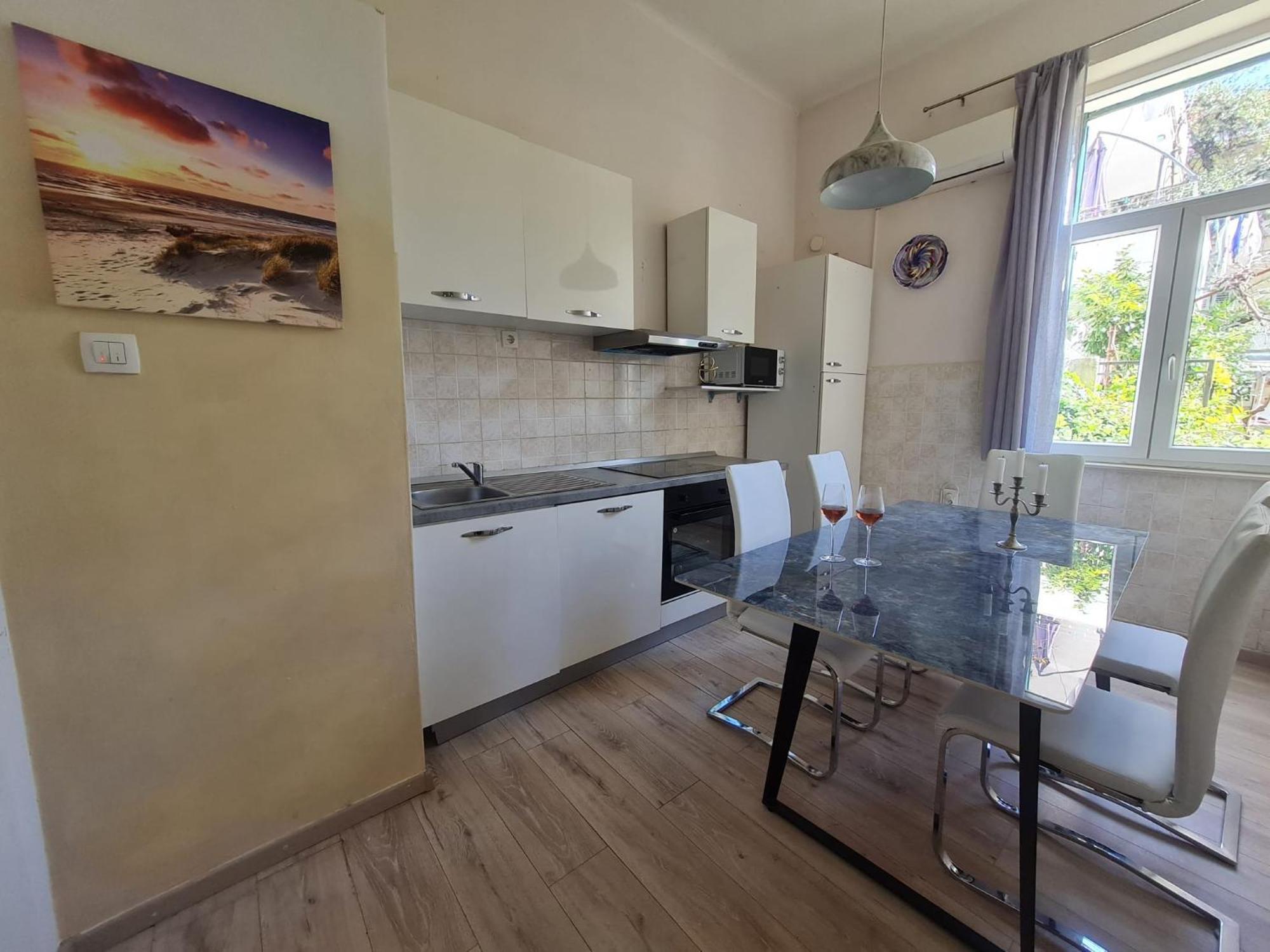 Ankora Apartment *